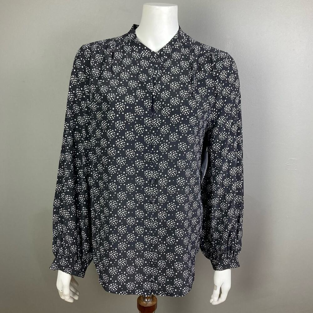 Equipment top medium NWT silk black white star ball long sleeve Cornelia button